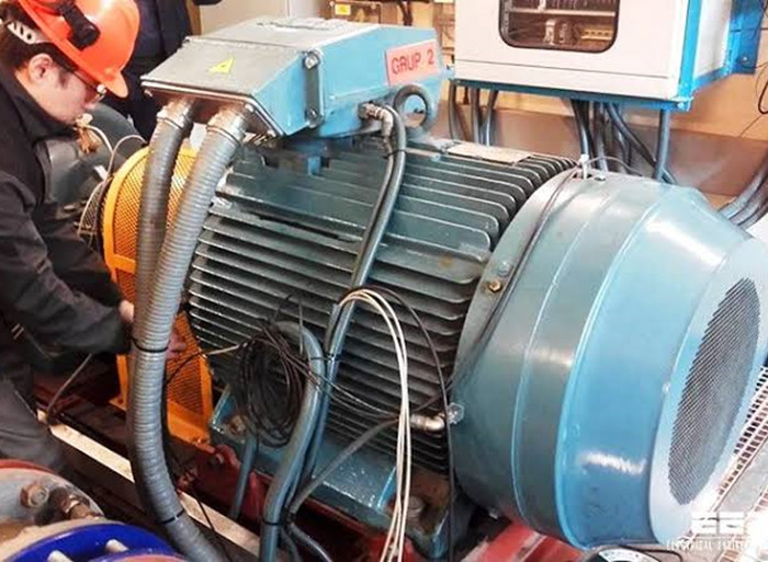 電機振動